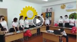 Қазыбек би атындағы № 36 жалпы орта білім беретін мектебінің 7"Ә"сынып оқушыларымен "Балаға жүрек жылуы" атты сынып сағатын өтті.